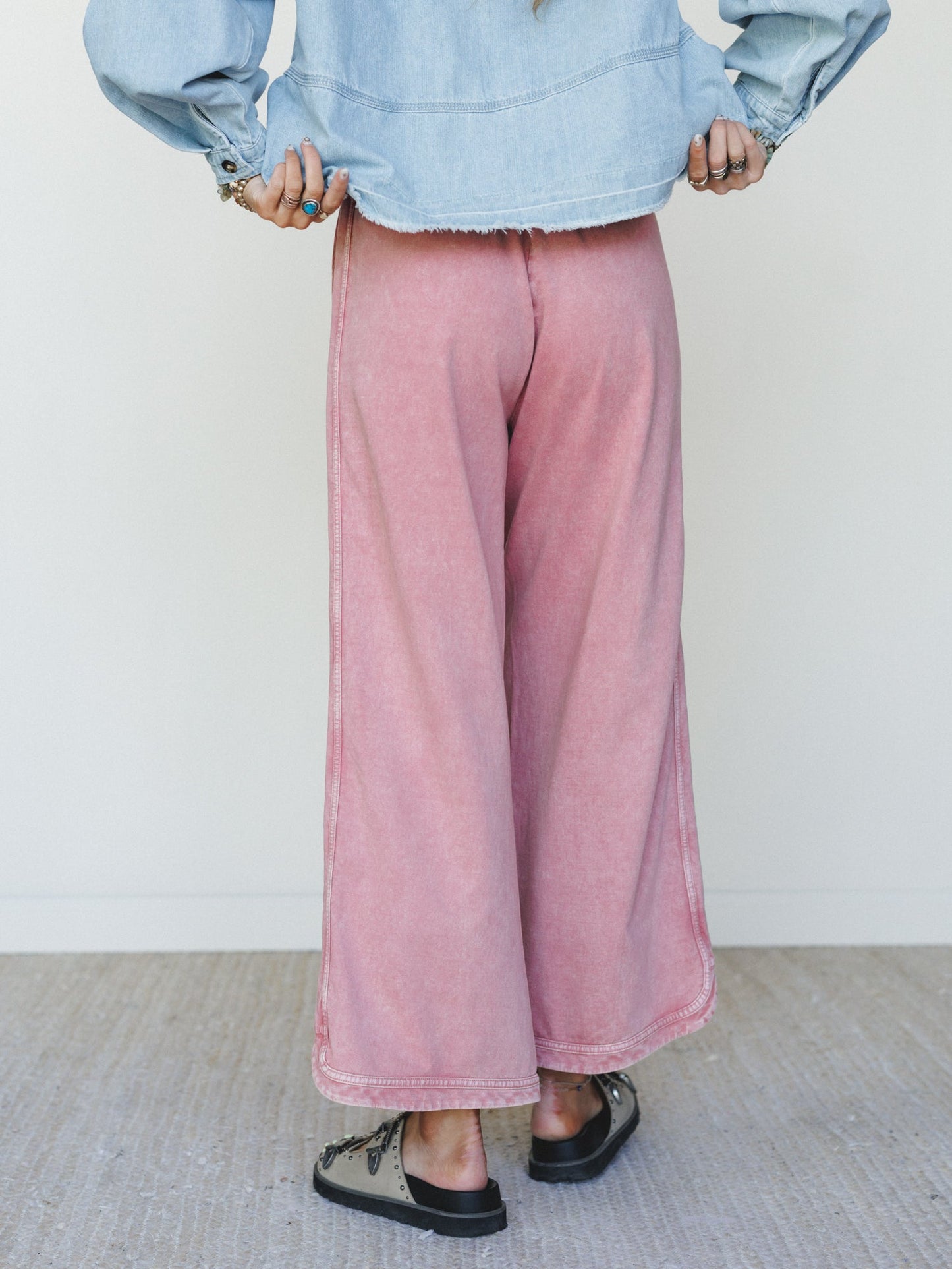 So Comfy Wide Leg Pant Cropped Length - Pink
