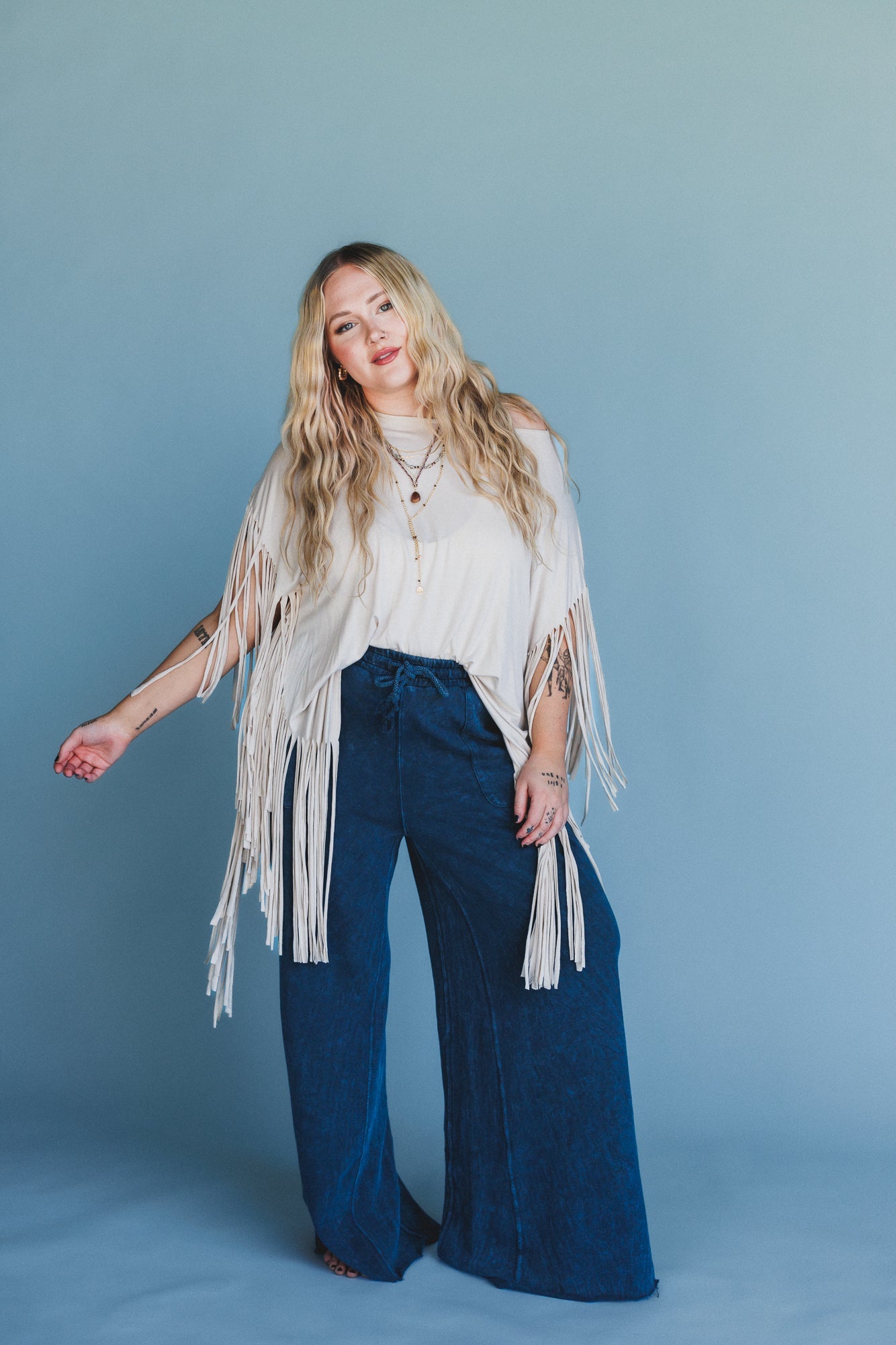The Nest Showstopper Fringe Top - Oat