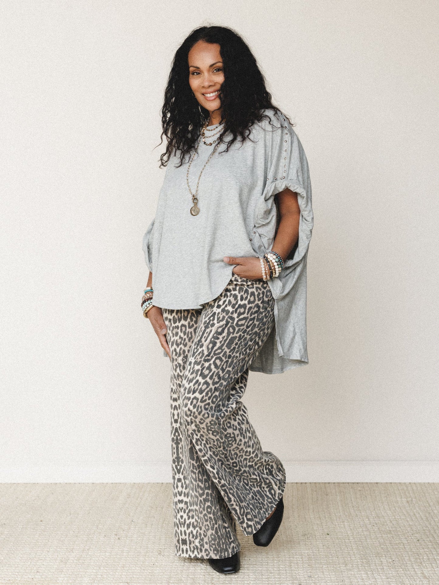 Roaming Leopard Print Pants - Brown