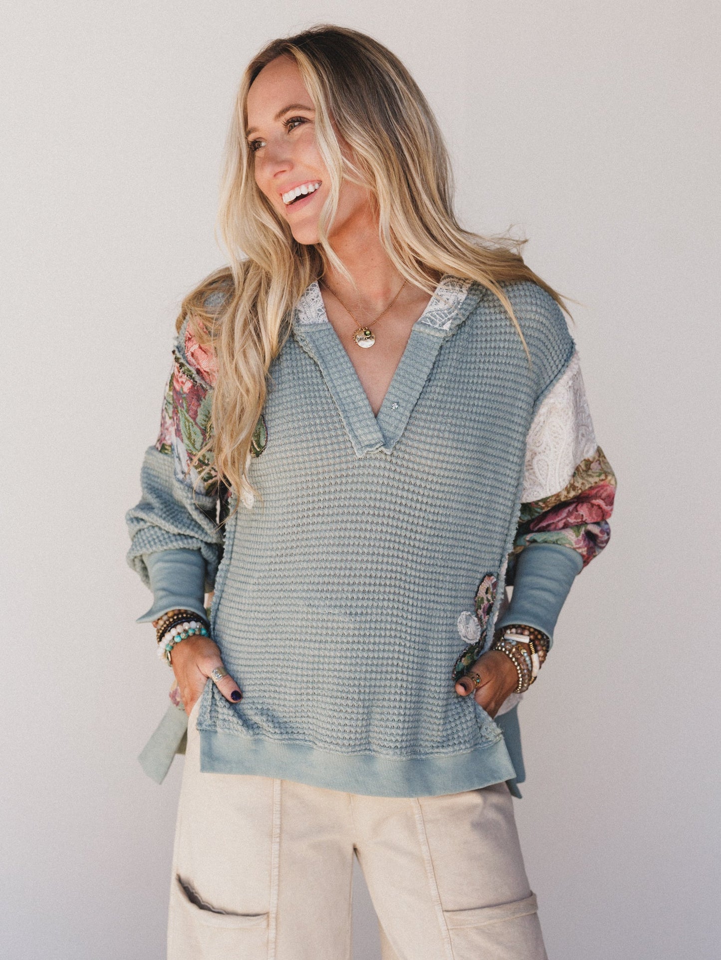 Seaside Roses Sweater - Seafoam