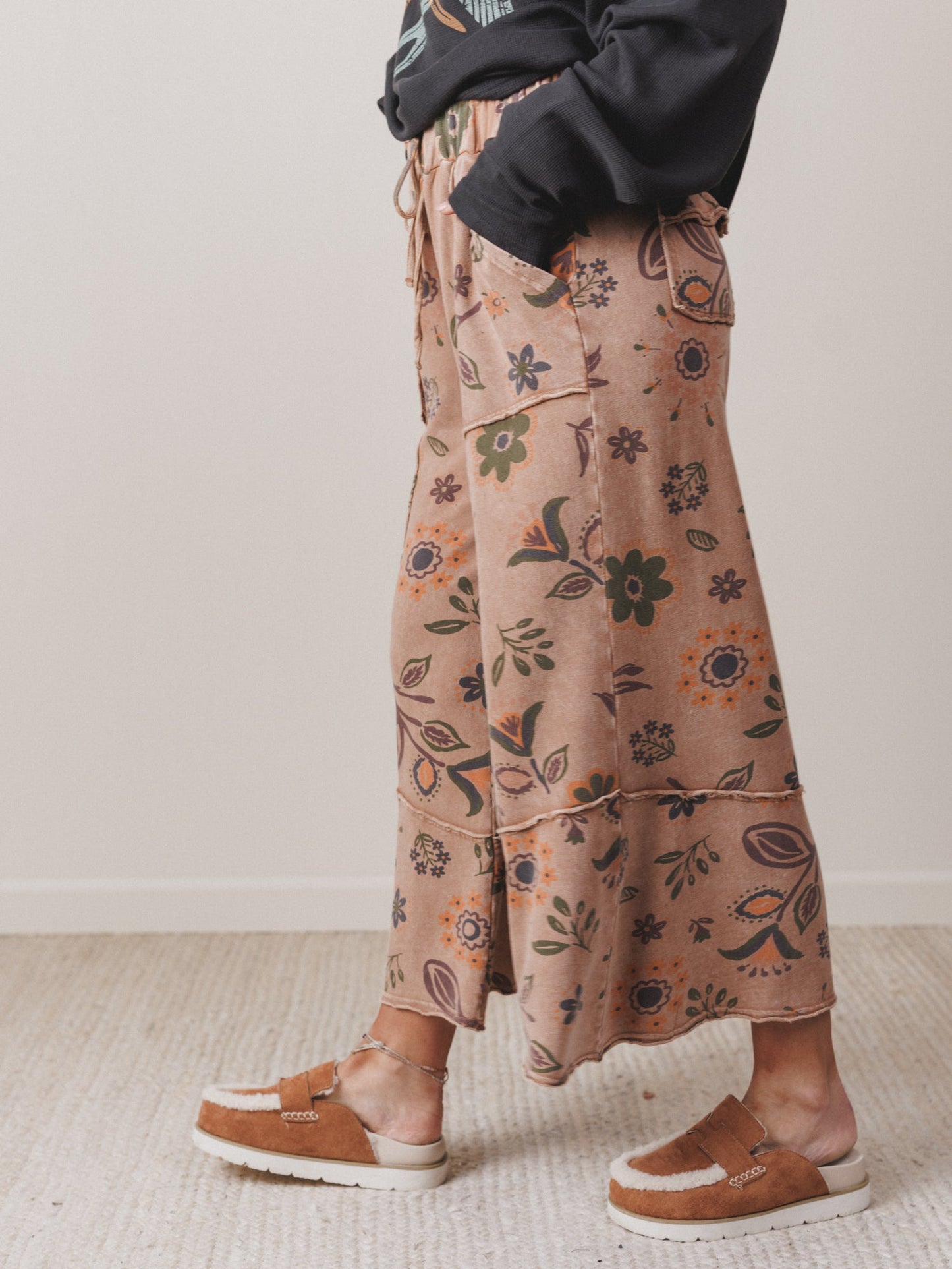 Groove Garden Pants - Mocha