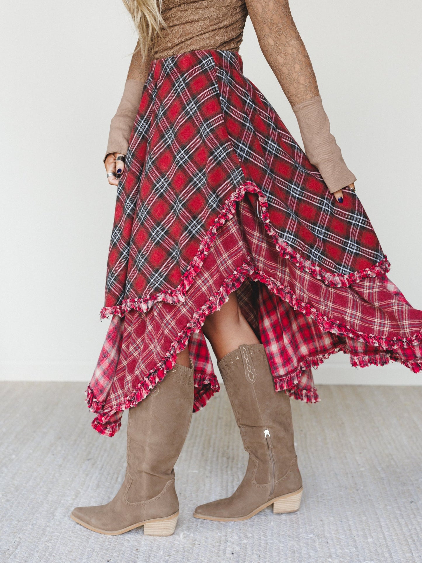 Sand Dancer Plaid Skirt - Red