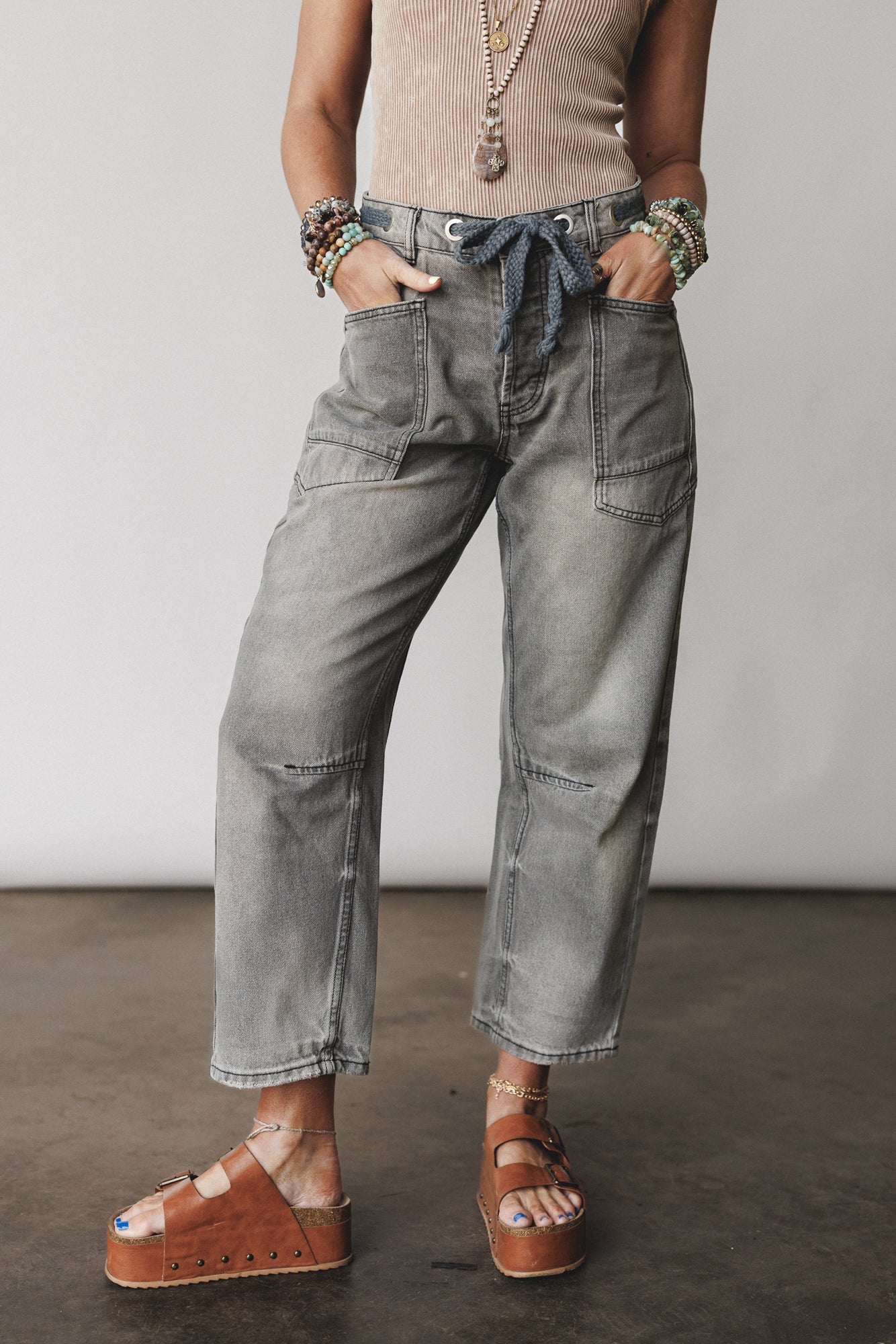 Elevated Eyelet Barrel Jeans - Gray Wash