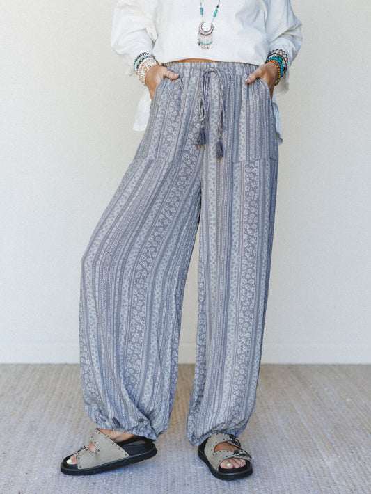 The Nest Ashlynn Rose Jogger Pants - Gray