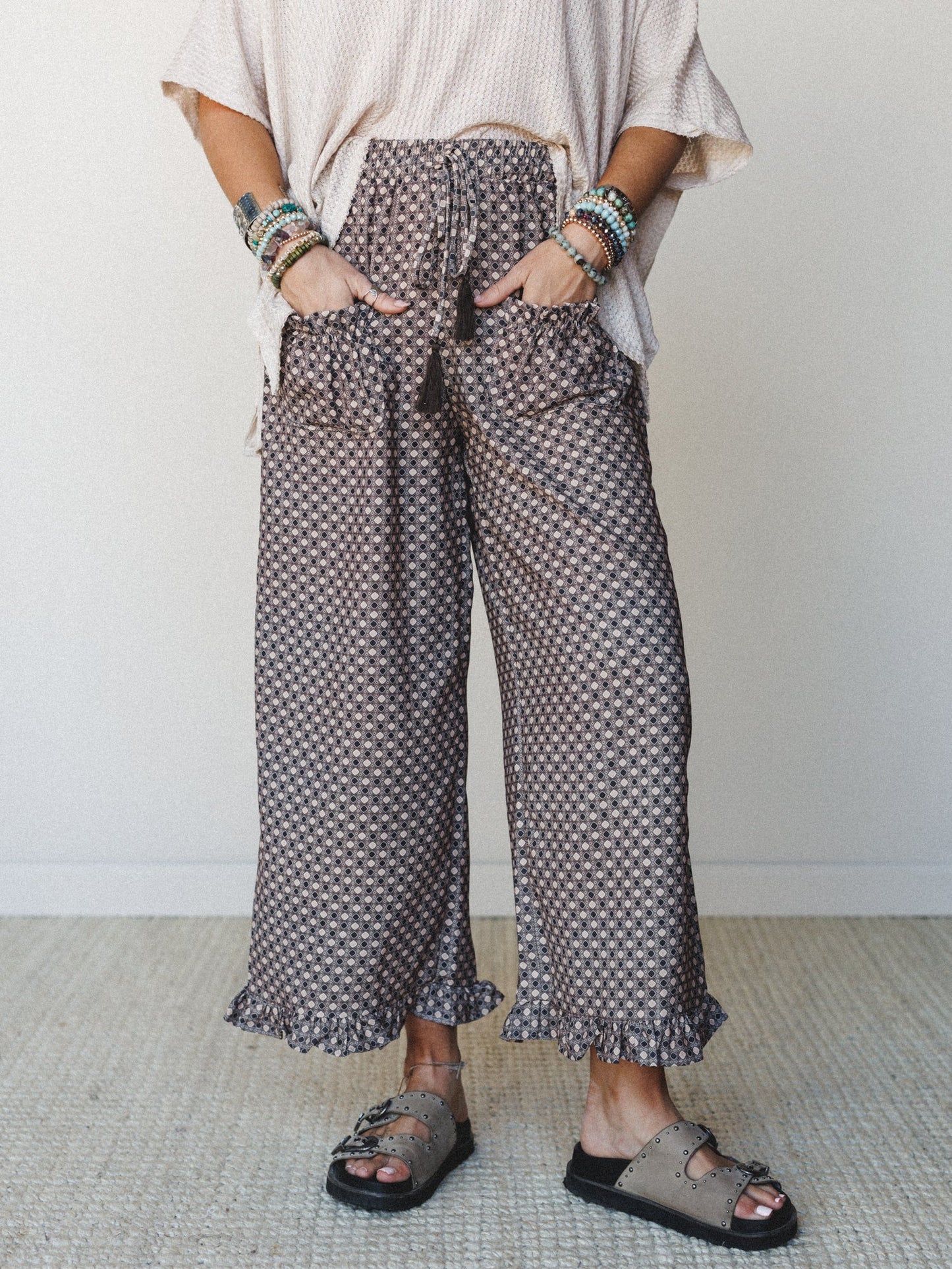 The Nest Mystic Mirage Printed Wide Leg Pants - Black