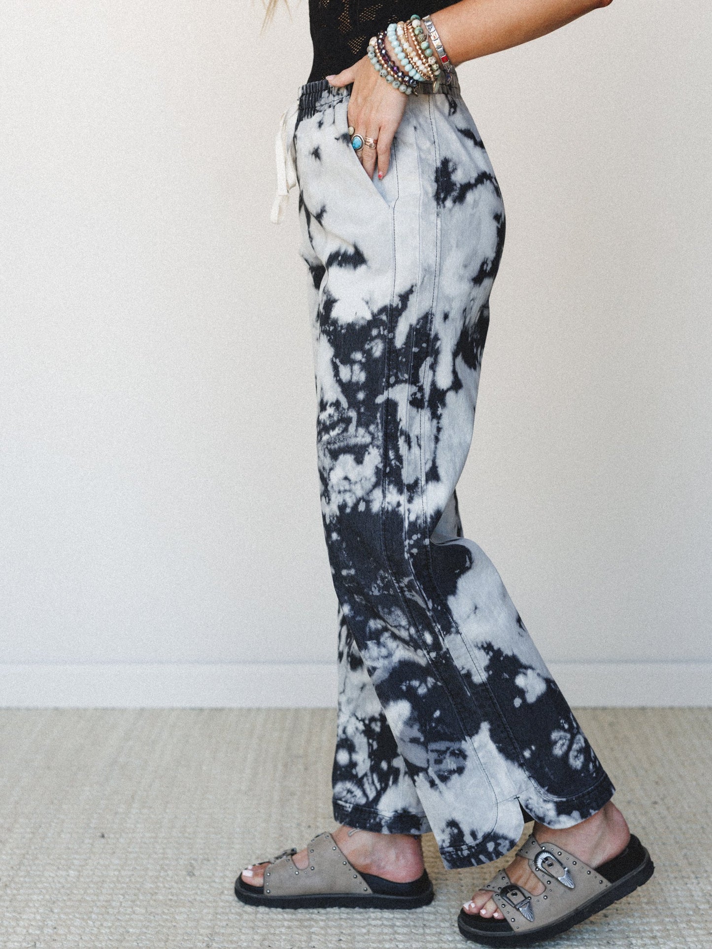 The Nest So Comfy Wide Leg Denim Pant - Bleach Dye Black