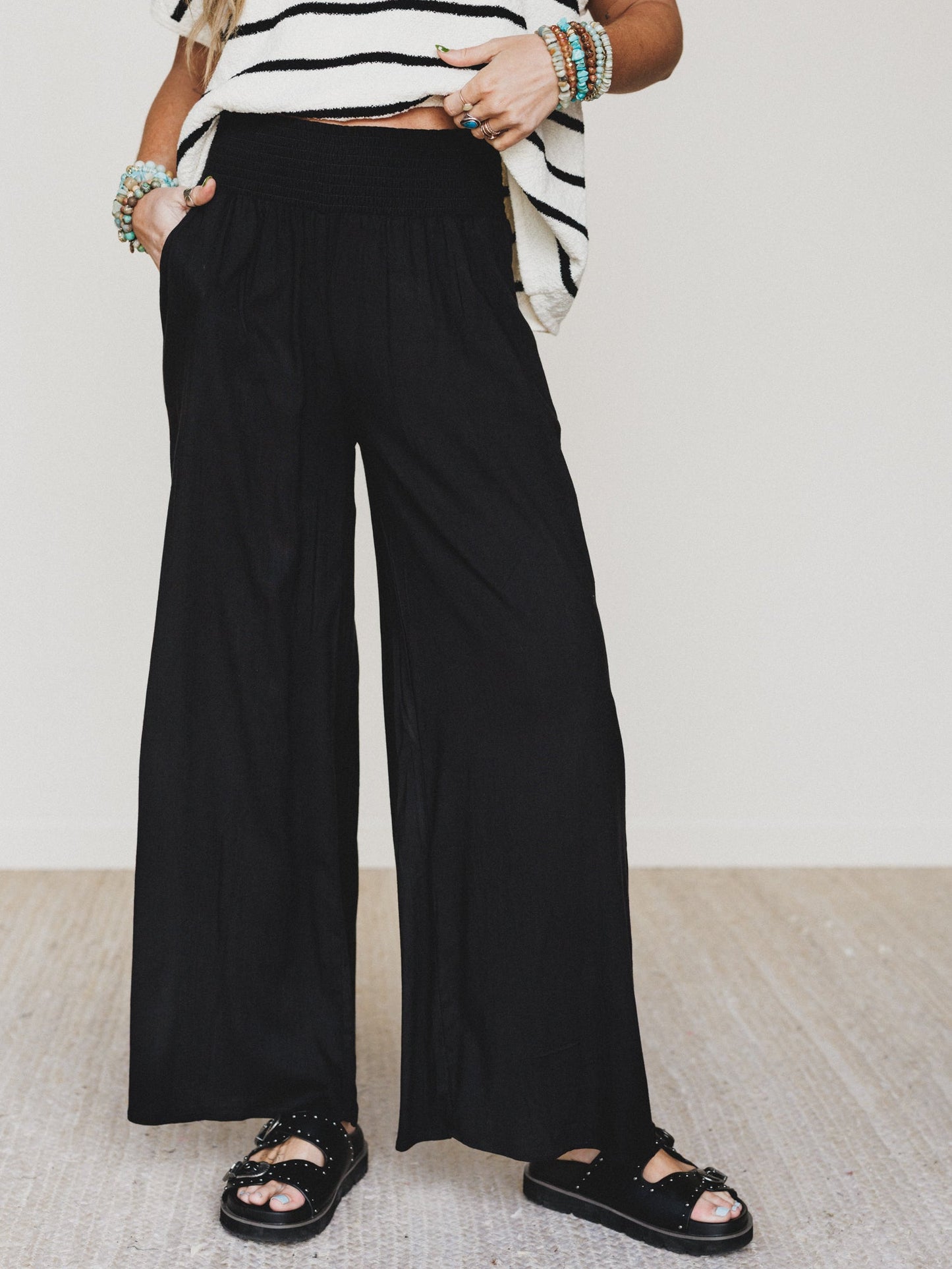 Seek The Moon Wide Leg Pants - Black