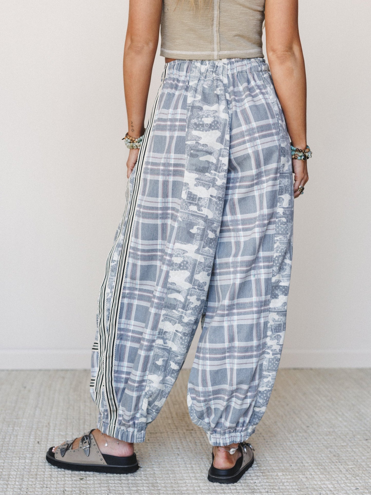 Called in the Wild Pants - Black Camo