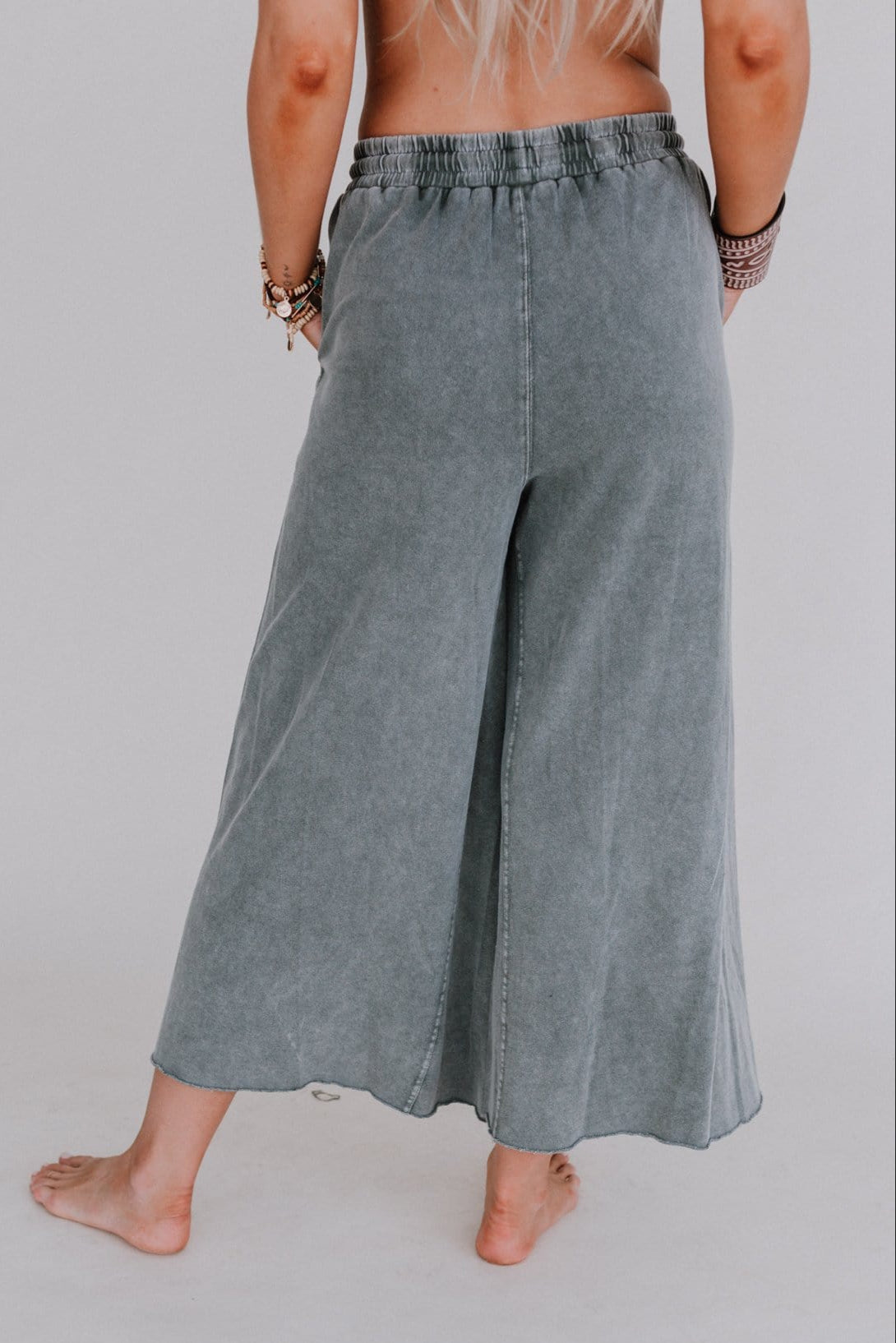 Relaxing Robin Wide Leg Pant - Ash