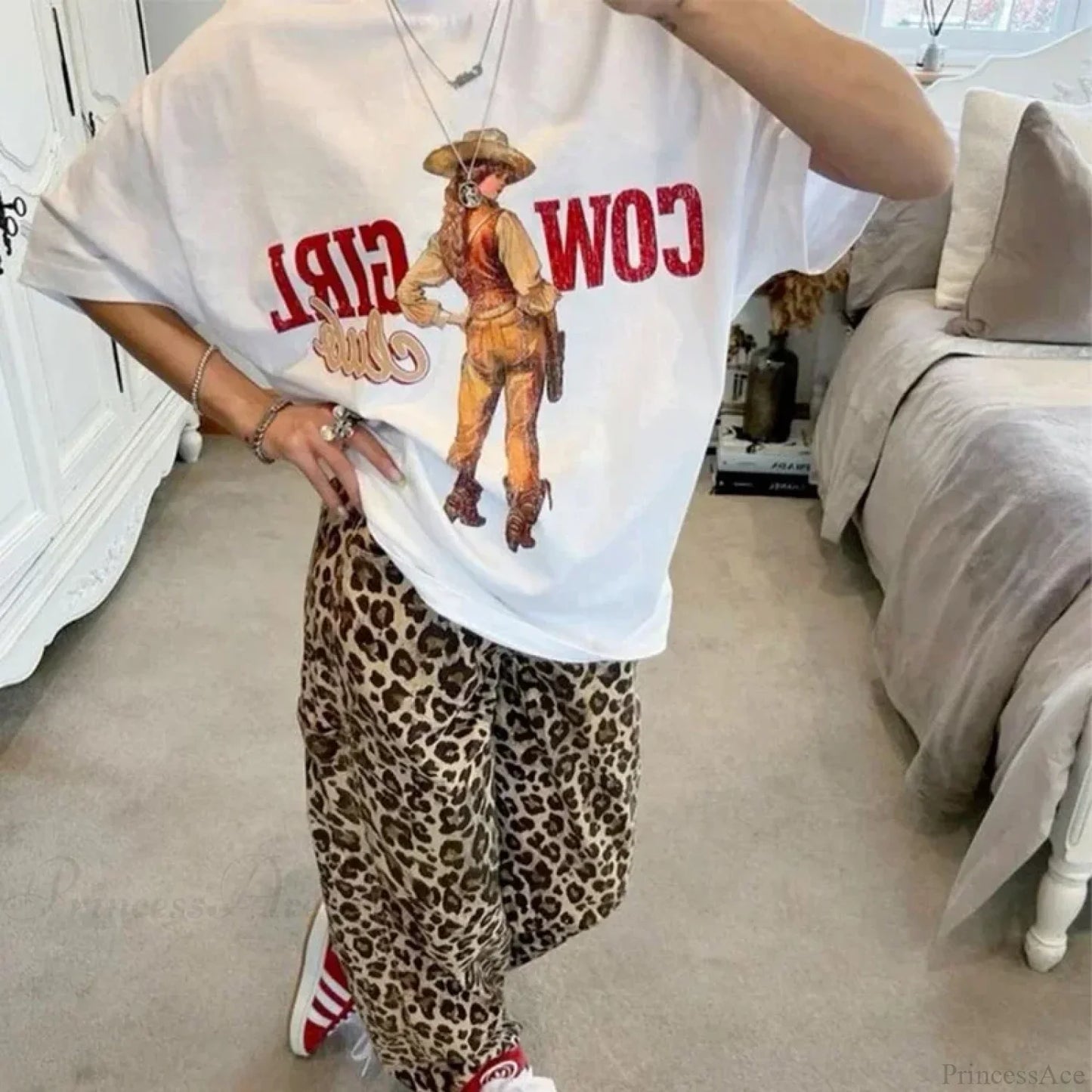 Cute Cowgirl Western Vintage T-shirt
