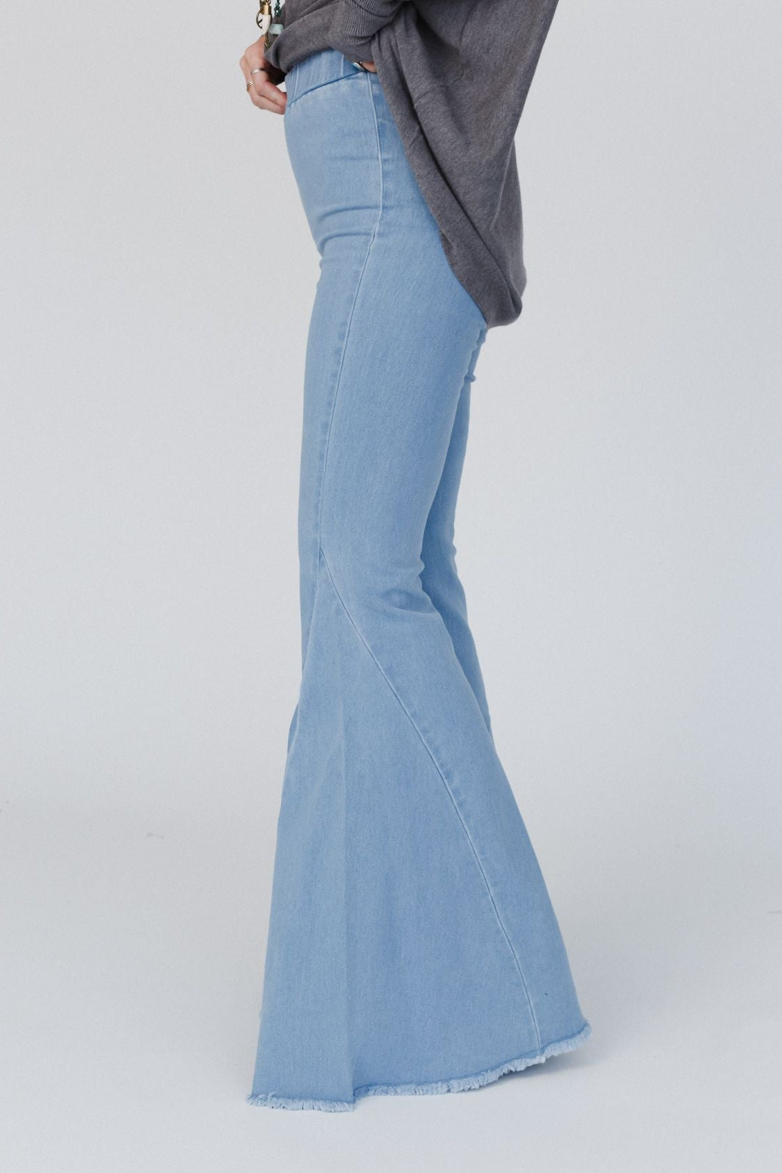 The Signature Flare - Light Denim