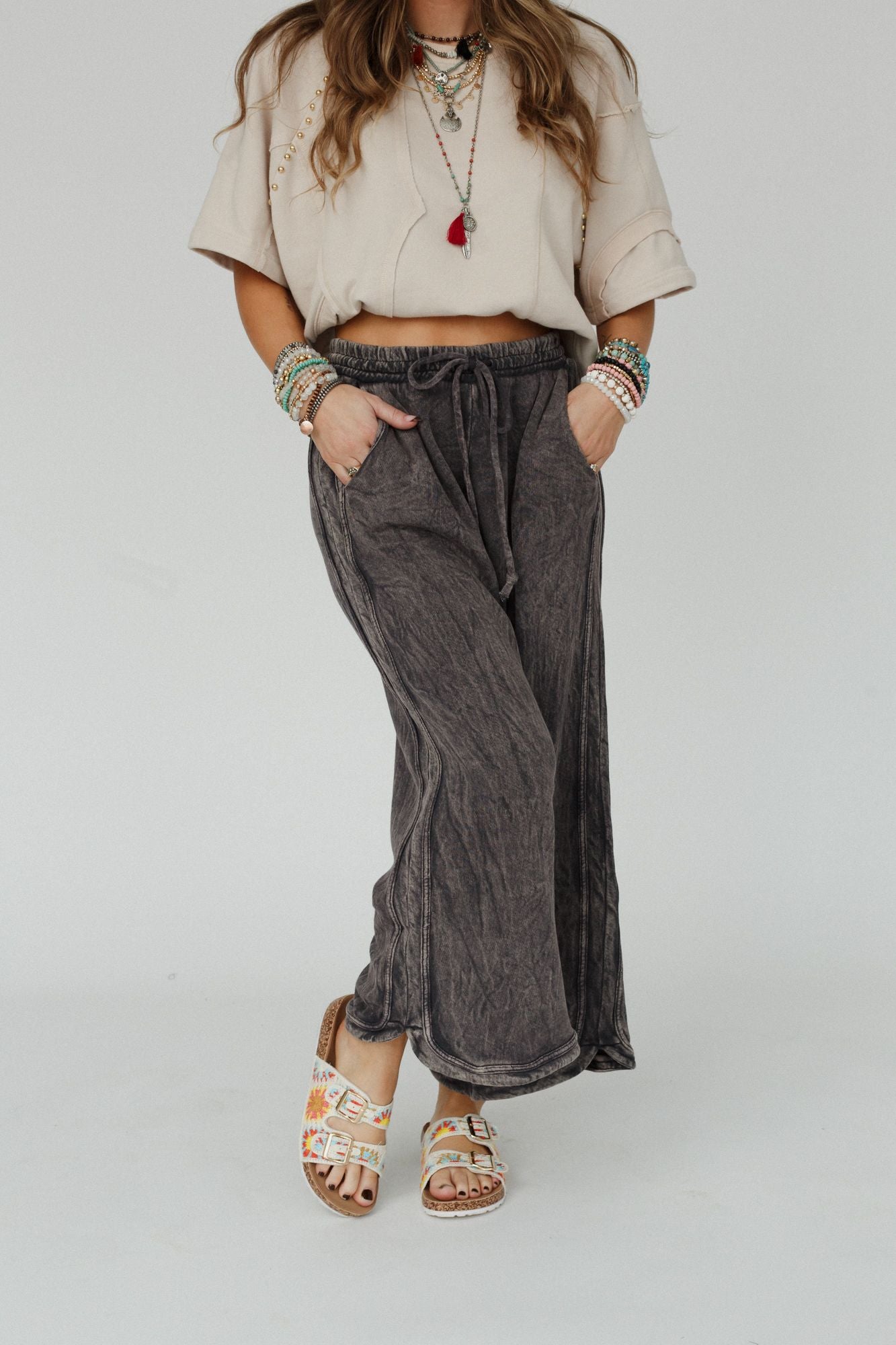 The Nest So Comfy Wide Leg Pant Petite Length - Charcoal